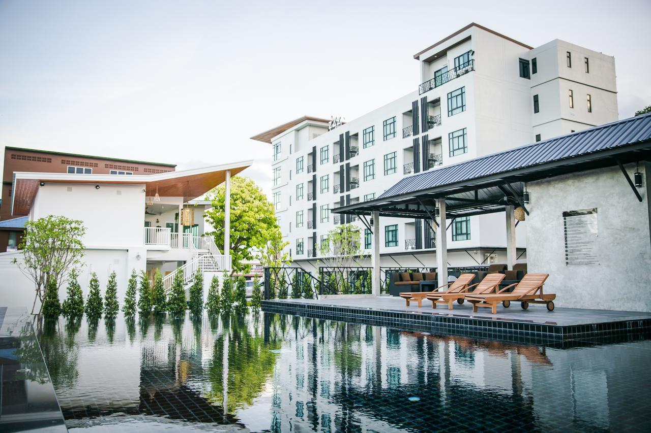 Triple Z Hotel HHQ Exterior foto